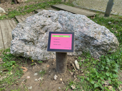 3 Pegmatit (Bild vergrößern)