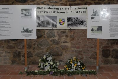 2. Gedenkzeremonie zum 80. Jahrestag der Zerstörung Wriezens im Zweiten Weltkrieg