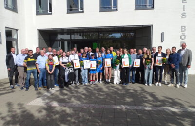Landesleistungsstützpunkte feierlich berufen (Bild vergrößern)