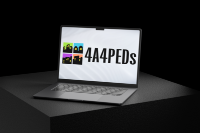 Foto: Laptop mit 4A4PEDs-Schriftzug