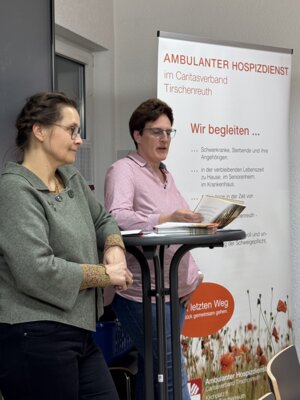 links Koordinatorin Susanne Lehner, rechts Sonja Schnurrer; Bild Sven Lehner (Bild vergrößern)