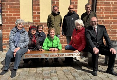 "Klönbank" eingeweiht