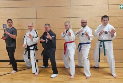 Meldung: Besonderer Besuch beim Taekwondo-Training