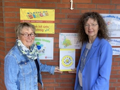 Frau Steenblock (Klasse 2000), Monika Olling (Schulleitung)
