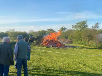 Meldung: Maifeuer