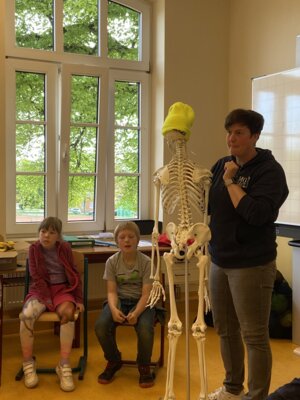 Foto zur Meldung: Kinderrückenschule Klasse 1