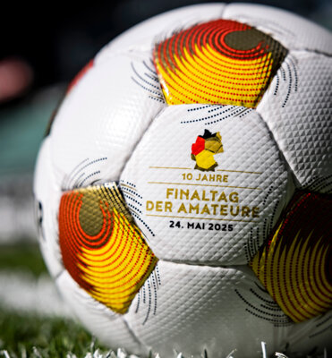 DERBYSTAR bringt exklusiven Spielball zum Finaltag der Amateure 2025