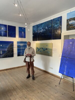 Magischer Ausklang in Malchin – Finissage der Ausstellung „Die Magie der blauen Stunde“ begeistert Besucher