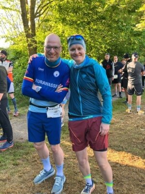 Meldung: Backyard-Marathon - etwas verrückt, aber mit gutem Zweck veredelt