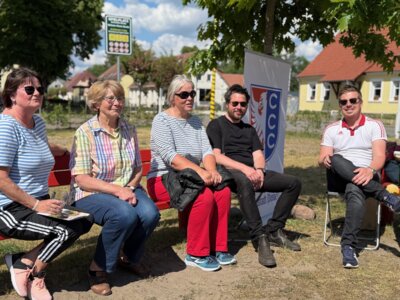 Bild der Teilnehmer an der Sommertour des Amtsdirektors in Dreetz