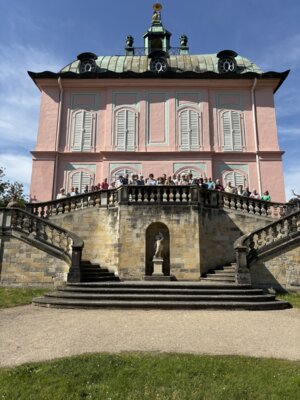 Gruppenbild Reiseteilnehmer Städtebauliche Exkursion 14.05.2025 (Bild vergrößern)