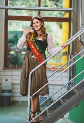 Meldung: 10. Hallertauer Bierkönigin für die Saison 2025/26 gesucht