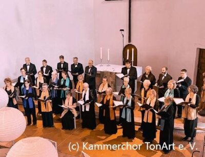 Sonnabend, 28. Juni, 19 Uhr, Laurentiuskirche: Hinaus ins Waldesgrün - Konzert des Kammerchores TonArt