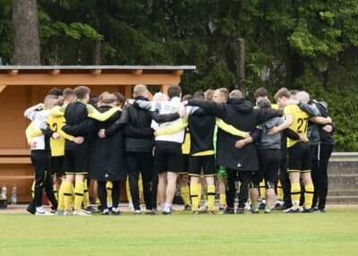 Auswärtspunkt im Heim-Gastspiel unserer #FSVErste (Bild vergrößern)