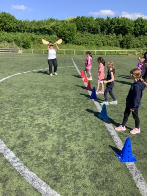 Meldung: Sportabzeichenfest der Grundschule Asemissen: Ein Tag voller Elan und Erfolg!