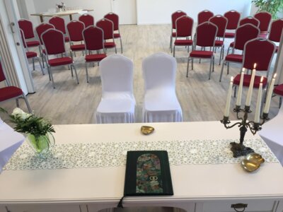 Foto zu Meldung: Standesamt und Friedhofsverwaltung Brück am 17.06.2025 geschlossen