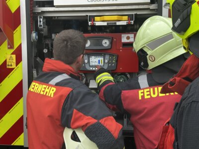 Maschinisteneinweisung CAFS am HLF 20