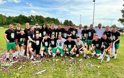 AUFSTIEG! LSG Lieskau spielt nächste Saison in der Landesliga! (Bild vergr&ouml;&szlig;ern)