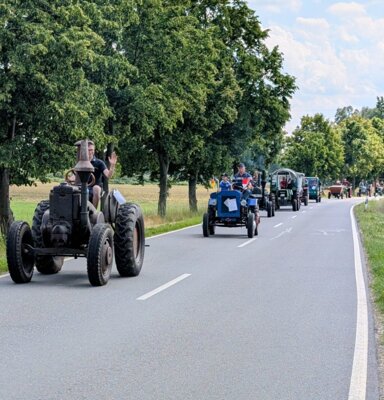 Meldung: Treckertreffen in Waltersdorf