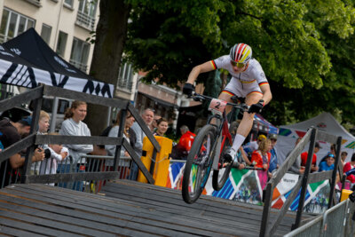 Platz 2. im Weltcup und Gesamtführung für Fromberger (Bild vergrößern)