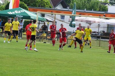 Meldung: VfB holt Punkt beim Spitzenreiter