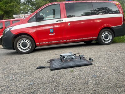 Meldung: Feuerwehr Coswig übt Wasserversorgung über lange Wegestrecke – neue Drohne erstmals im Testeinsatz