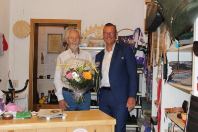Joachim Mühlmann und BM Ingo Seifert (Bild vergrößern)