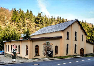 Die Marionetten kommen wieder ins Besucherbergwerk (Bild vergrößern)