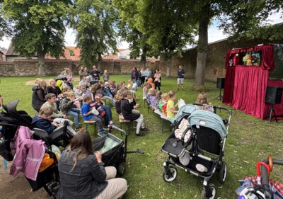 Kinder- und Familien feierten auf dem Amtshof
