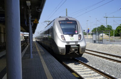 Sachsen-Franken-Magistrale: Die Deutsche Bahn erreicht mit der Modernisierung des Abschnitts Altenburg–Treben-Lehma weiteren Meilenstein