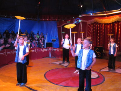 Unterricht in der Manege - Zirkus Smiley