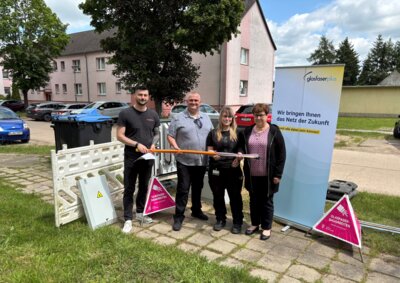 Spatenstich für den Glasfaserausbau