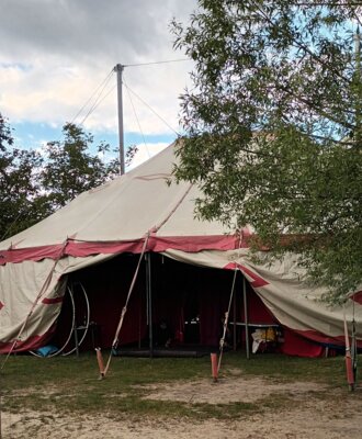 Zirkus Zippolino