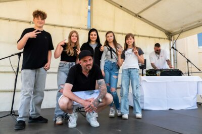 Laute Beats und ein eigener Song beim „Rap im Park“ (Bild vergrößern)