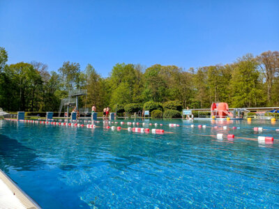Meldung: Hainholz-Schwimmbad bis Samstag telefonisch nicht erreichbar