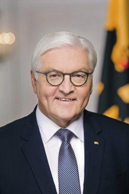 Offizielles Porträt von Bundespräsident Frank-Walter Steinmeier (Bildnachweis: Bundesregierung/Steffen Kugler)