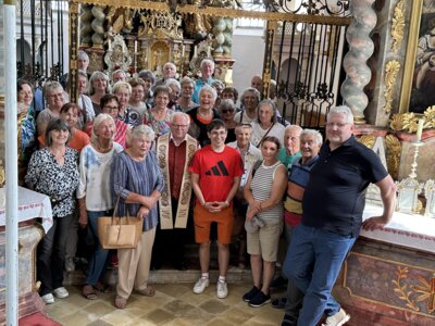 Foto zur Meldung: Besuch bei Monsignore Pfarrer Augustin Sperl