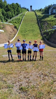 Foto zur Meldung: 7 mal Gold beim Thüringer Schülercup in Brotterode