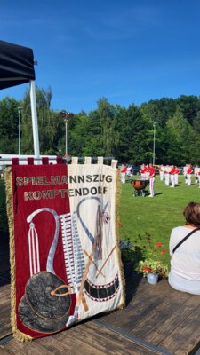 Internationales Musikfest in Komptendorf – Ein heißer, aber schöner Tag voller Musik (Bild vergrößern)