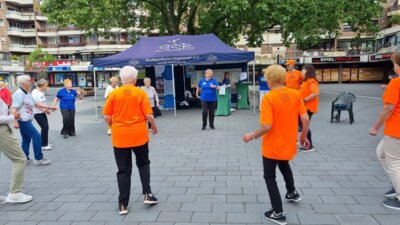 "Verein(t) gegen Einsam" - Bewegung, Begegnung und Mitmachen auf dem Osterfelder Markt (Bild vergrößern)