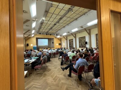 Foto zur Meldung: Kurzüberblick: Das war der Kreistag am 26. Juni im Kulturhaus Klettwitz