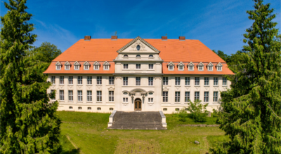 Meldung: Schloss Mentin - Im Wandel der Zeit