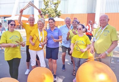 DRUMS ALIVE_"Parkinson SHG Ludwigsfelde" & "SHG We R / Wir sind" mit Katarina Witt