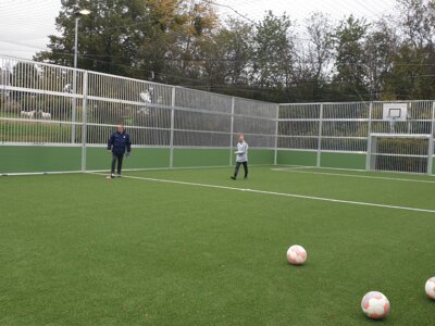 Um dieses im Jahr 2020 eröffnete Minispielfeld handelt es sich. (Bild: Samtgemeinde Grasleben)