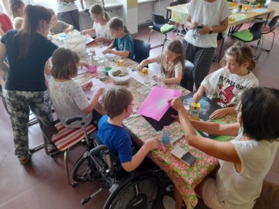 Foto zur Meldung: Kreativtag im Ossi für die Horte Foto zur Meldung: Kreativtag im Ossi für die Horte