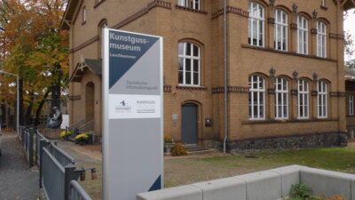 Meldung: Kinder- und Jugendliche in Lauchhammer gestalten Jahresplaketten im Kunstgussmuseum