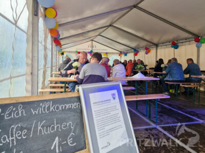 Das Dorffest in Alt Krüssow am 12. Juli war totz des Regens gut besucht. Foto: Stadt Pritzwalk (Bild vergr&ouml;&szlig;ern)