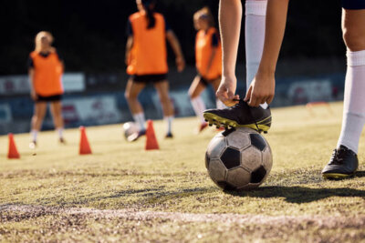 Frauen-Fußballturnier Motto: „Gemeinsam für Gleichberechtigung, gegen Antisemitismus und Menschenfeindlichkeit“
