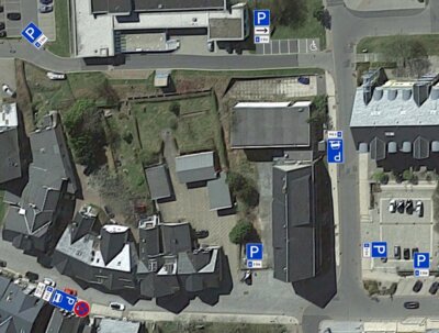 Übersicht Parkmöglichkeiten im Neuhäuser Stadtzentrum (Bild vergr&ouml;&szlig;ern)