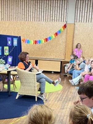 Meldung: Autorenlesung in der Grundschule